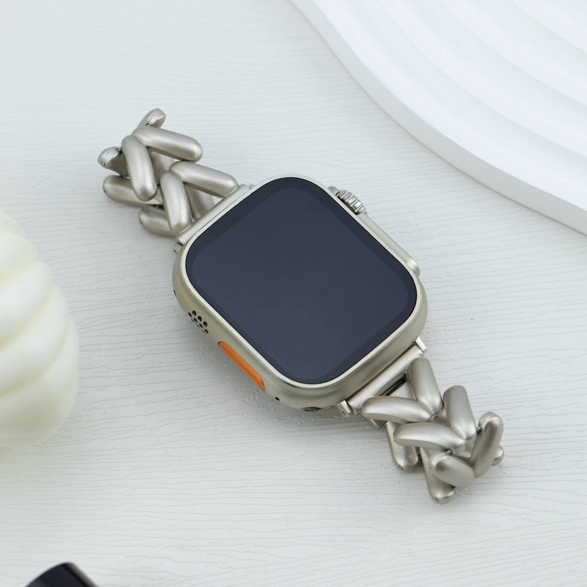 Chevron-link Starlight Apple Watch Band in stainless steel, designed for Series 10/9/8/7/6/5/4/SE/Ultra.