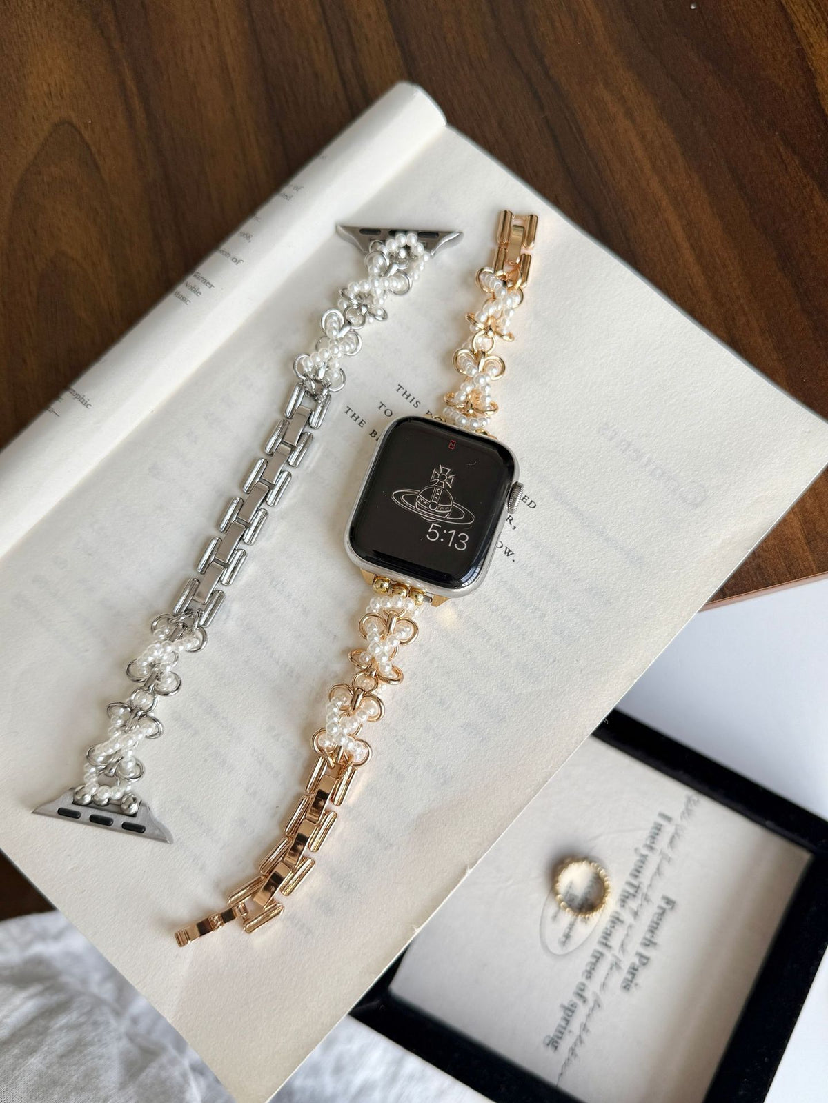 Pearl Apple Watch Band Series 10/9/8/7/6/5/4/SE Ultra 1/2