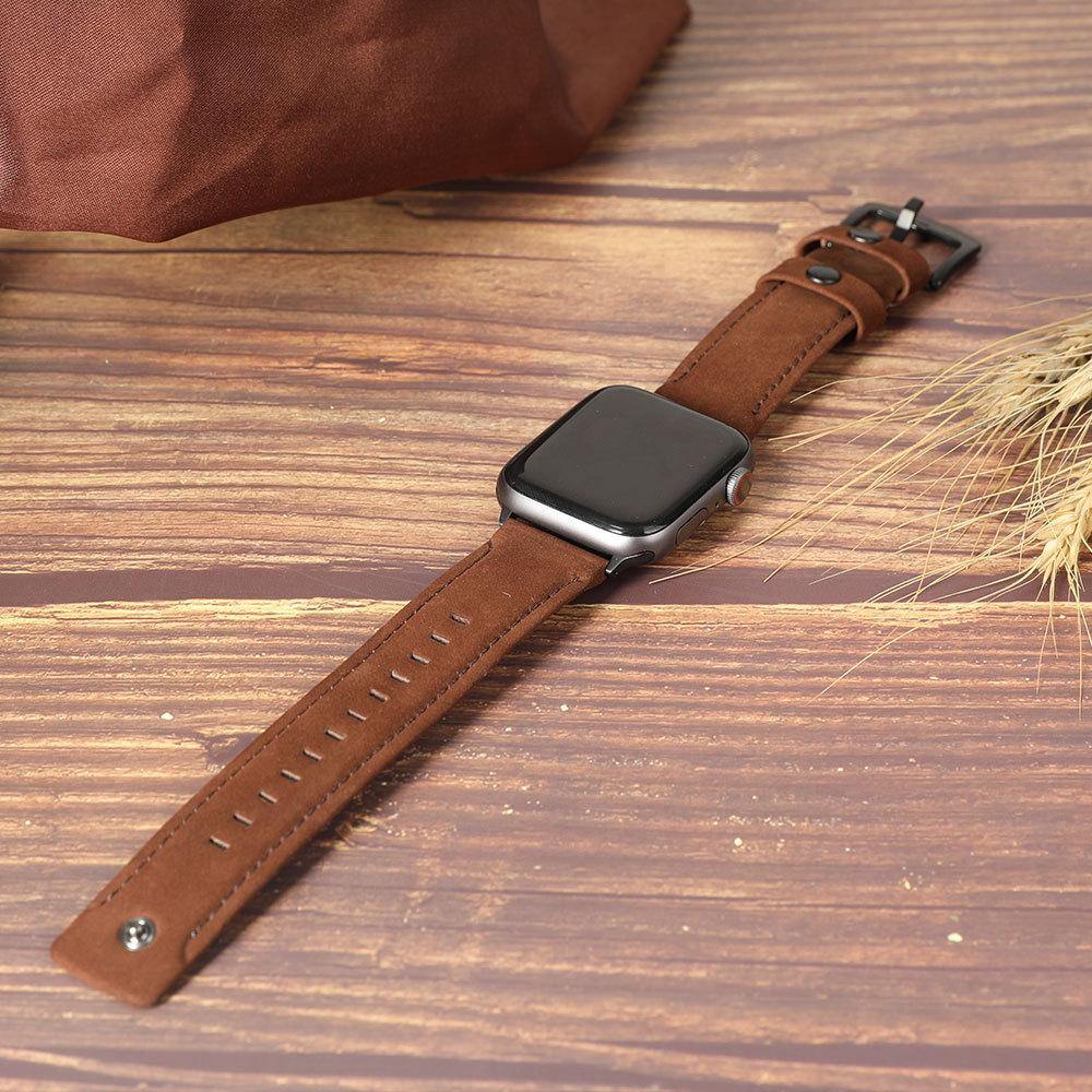 Genuine Leather Apple Watch BandBand Length: 22cmBand Material Type: LeatherCondition: New without tagsClasp Type: black buckle


[focus_keyword]Apple Watch Band